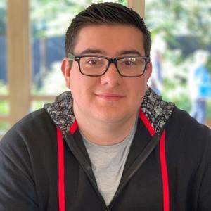 Meet your Posher, Travis